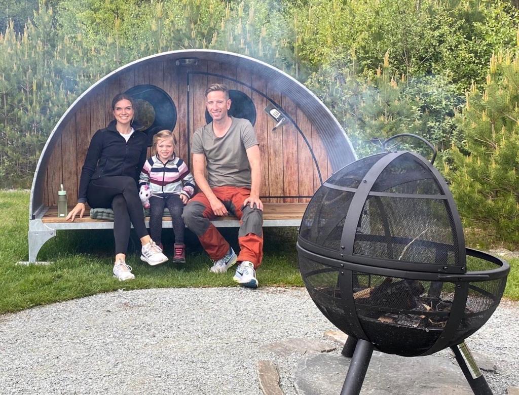 Hikers Camp, Part Of Preikestolen Basecamp * Йёрпеланн